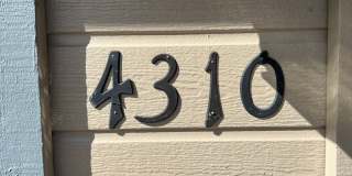 Remodeled End-Unit Townhome @ Village at Elk Run | 3 Bed, 2.5 Bath + 2-Car Garage Gallery 3