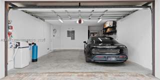 1056 N Victoria Park Rd Gallery 34