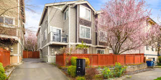 Fantastic Ballard 3 Bedroom 3 Bath Townhouse w/ Garage Gallery 1
