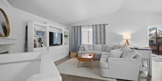 Bright & Comfortable 3 Bedroom Home Gallery 7