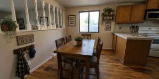 Adorable Duplex Unit in Northwest Loveland Gallery 4