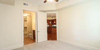 Piedmont Row Condo! Gallery 11