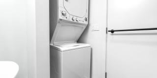 1454-1464 UNION Apartments Gallery 13