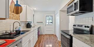Updated 3-Bedroom End-Unit Townhome in Scotch Pines Condos Gallery 12