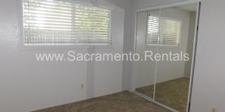 Updated 2bd/1ba Foothill Farms Duplex with 1 Car Garage Gallery 11