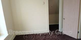 244 Knower St Gallery 10