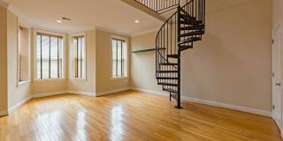 3 Story Condo w/ Loft in Bloomingdale NW!! Walking Distance to 2 Metros! Gallery 15