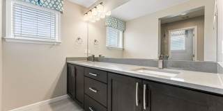 Modern End Unit in the Meadows! Gallery 18