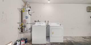 Henderson!!! 4 Bedrooms!! Single Story!! 2 car garage!! Big Back Yard!!! No HOA!! All Appliances!! Gallery 12