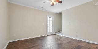 278 S Raleigh Street Gallery 14