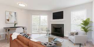 Hampton Point Gallery 4