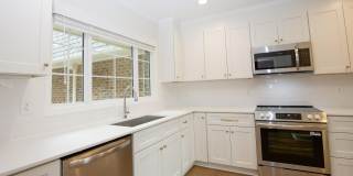 131 Racquet Lane Gallery 20