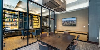 Park Lane Seaport Gallery 10