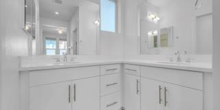 357 Crate Ave Gallery 16