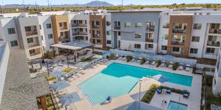 Album Cooley Station 55+ Active Adult Apartment Homes Gallery 16