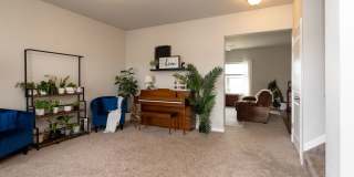 Exquisite 2-Story Home: Luxury Living in Tranquil Cul-de-Sac Setting!! Gallery 18