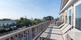 335 Surf Road Gallery 12
