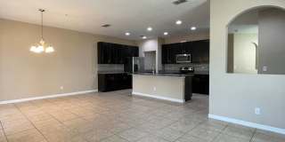 Lawn Care Included! Beautiful 3 Bedroom, 2.5 Bathroom End Unit Townhome Located in the Desirable Belmont Reserve Community! Gallery 12
