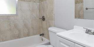 401 Superior Pl Gallery 12