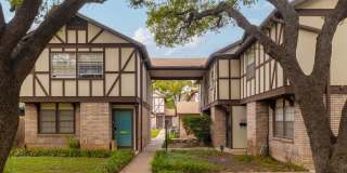 Available: 1 BD / 1 BA Northwest Hills Townhome Gallery 1