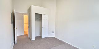 Bothell Hidden Creek 2BD/2BA Home Gallery 6