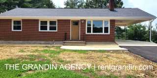 8475 Cloverdale Road Gallery 1