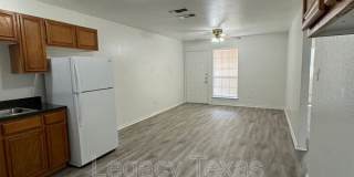 701 Miracle Ln Apt #E Gallery 1