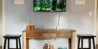 515 Monmouth Avenue Gallery 6