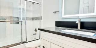 Remodeled 2 Bedroom, 2 Bath Condo with 2 Tandem Parkings Spot! Remodeled 2 Bedroom, 2 Bath Condo with 2 Tandem Parkings Spot! Gallery 14