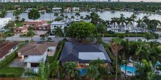 1141 N Northlake Dr Gallery 1