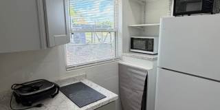 Completely renovated efficiency in Orlando Gallery 10