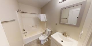 Spacious 2 Bedroom Condo with 2 Bathrooms! Gallery 13