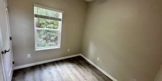 New (2025) 4 Bedroom House with High Ceilings Gallery 10