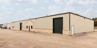 1812 N Main Gallery 9