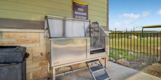 Overlook at Stone Oak Park Apartments Gallery 11