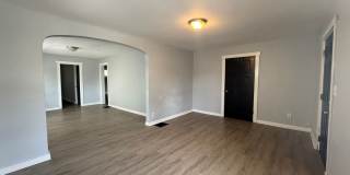 New Listing!!-Charming 2 Bedroom | 1 Bathroom Home with Spacious Backyard Gallery 8