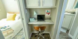 Casata Austin Gallery 16