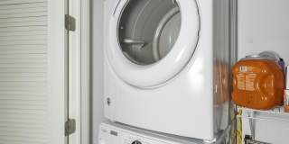 2618 West Fullerton Avenue Gallery 7