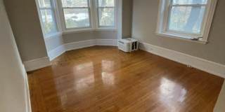 314 W UPSAL Street unit: 1Bd Gallery 5