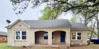 111 W Holland St Gallery 1