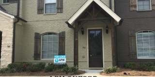 Oxford Mississippi 3BR, 3.5 BA condo in Creekside. Gallery 1