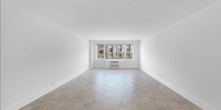 926 Park Ave Gallery 1