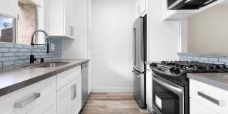 1249 South Bundy Gallery 7