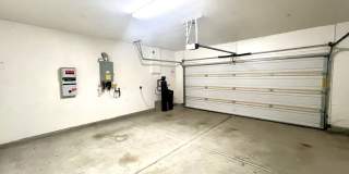 Modern Eastvale Home | 3 Bed | 2.5 Bath | 2-Car Garage | Pool & Gym | Solar Panels Gallery 30