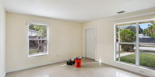 520 NE 45th Street Gallery 4