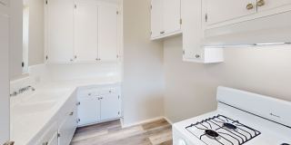 185 Gallery 3