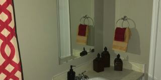 Available November - Cute 3 bed/1 bath! Gallery 18