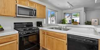 River Ranch Townhomes Gallery 28