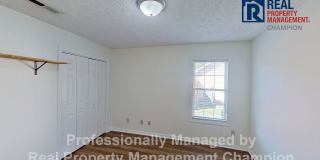 Freshly Updated 3 BD/2 BA Home with Garage, Fenced Yard Near Smith Creek Park Gallery 15