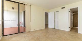 109 Lake Emerald Dr Gallery 41